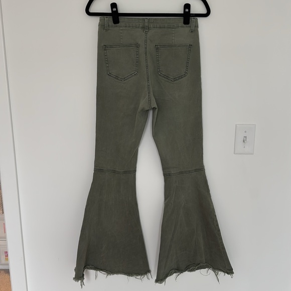 Listicle Olive Green Bell Bottom Jeans - Size S - Picture 4 of 6